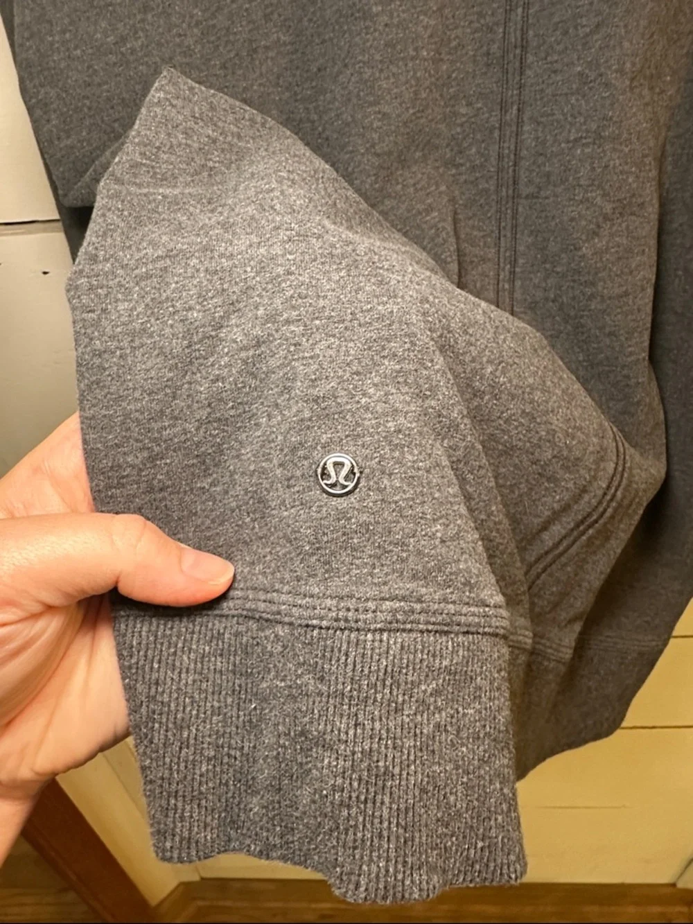 Lululemon Womens Stress Less Hoodie Heathered Dark Gray - Picture 8 of 16